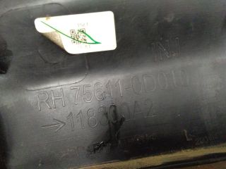 bontott TOYOTA YARIS CROSS Jobb első Sárvédő Díszléc