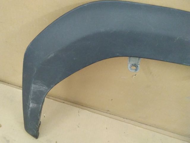 bontott TOYOTA YARIS CROSS Jobb első Sárvédő Díszléc