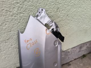 bontott TOYOTA YARIS CROSS Jobb első Sárvédő