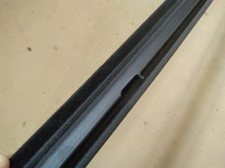 bontott TOYOTA YARIS CROSS Jobb első Vízlehúzó Gumicsík