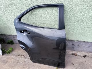 bontott TOYOTA YARIS CROSS Jobb hátsó Ajtó (Részeivel)