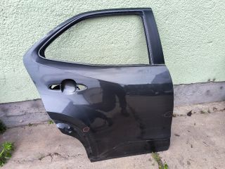 bontott TOYOTA YARIS CROSS Jobb hátsó Ajtó (Részeivel)