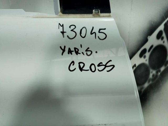 bontott TOYOTA YARIS CROSS Jobb hátsó Ajtó (Üres lemez)