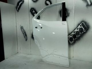 bontott TOYOTA YARIS CROSS Jobb hátsó Ajtó (Üres lemez)