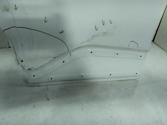 bontott TOYOTA YARIS CROSS Jobb hátsó Ajtó (Üres lemez)