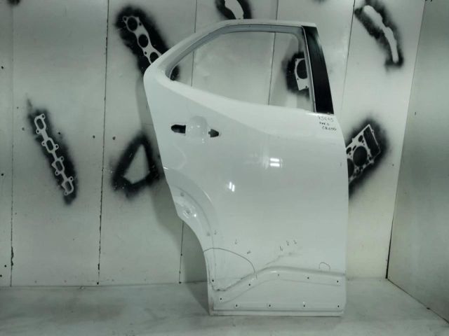 bontott TOYOTA YARIS CROSS Jobb hátsó Ajtó (Üres lemez)