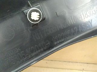 bontott TOYOTA YARIS CROSS Jobb hátsó Sárvédő Díszléc