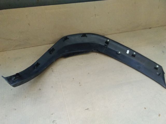 bontott TOYOTA YARIS CROSS Jobb hátsó Sárvédő Díszléc