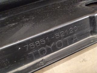 bontott TOYOTA YARIS CROSS Jobb Küszöb