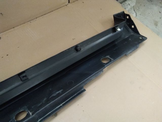 bontott TOYOTA YARIS CROSS Küszöb Burkolat