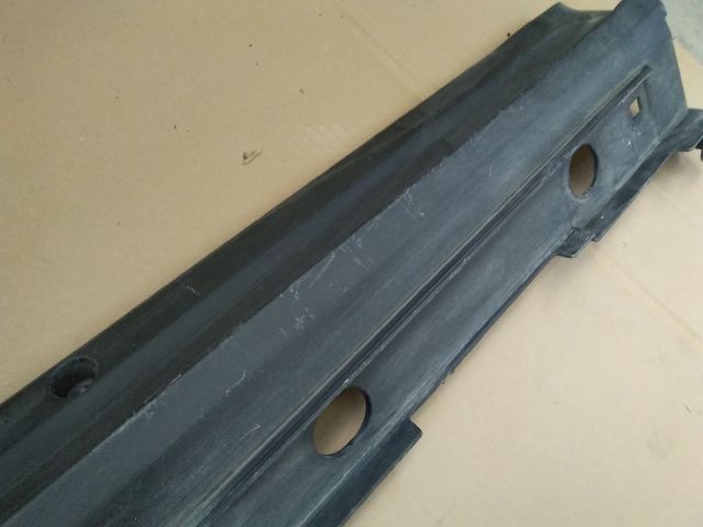 bontott TOYOTA YARIS CROSS Küszöb Burkolat