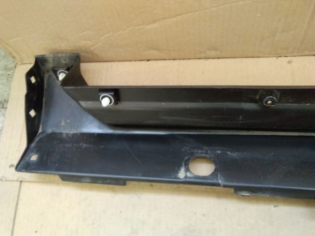 bontott TOYOTA YARIS CROSS Küszöb Burkolat