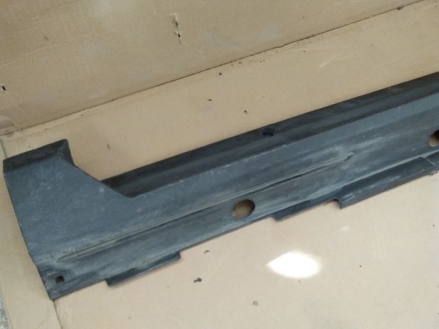 bontott TOYOTA YARIS CROSS Küszöb Burkolat