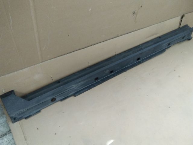 bontott TOYOTA YARIS CROSS Küszöb Burkolat