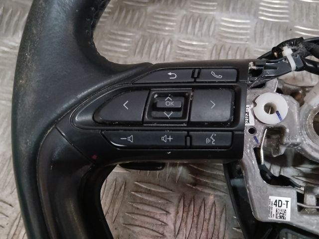 bontott TOYOTA YARIS CROSS Multikormány