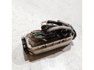 bontott TOYOTA YARIS Csatlakozó