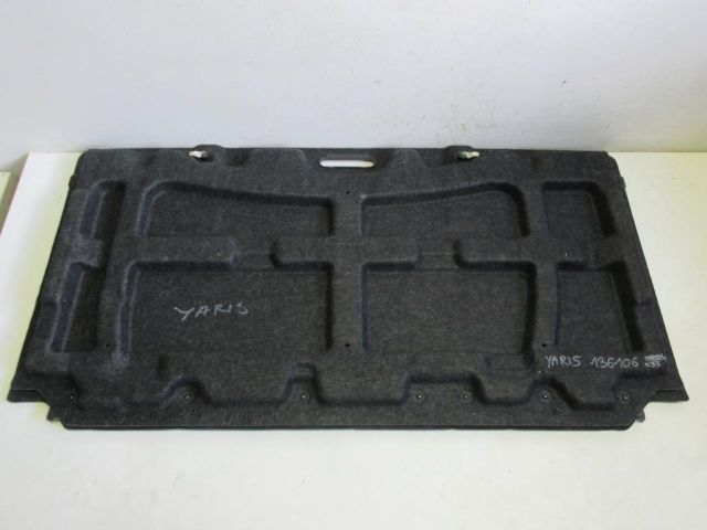 bontott TOYOTA YARIS Csomagtér Kárpit