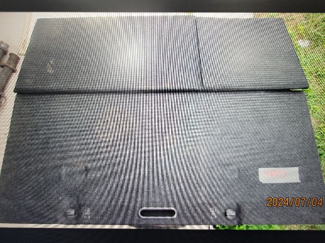 bontott TOYOTA YARIS Csomagtér Tálca