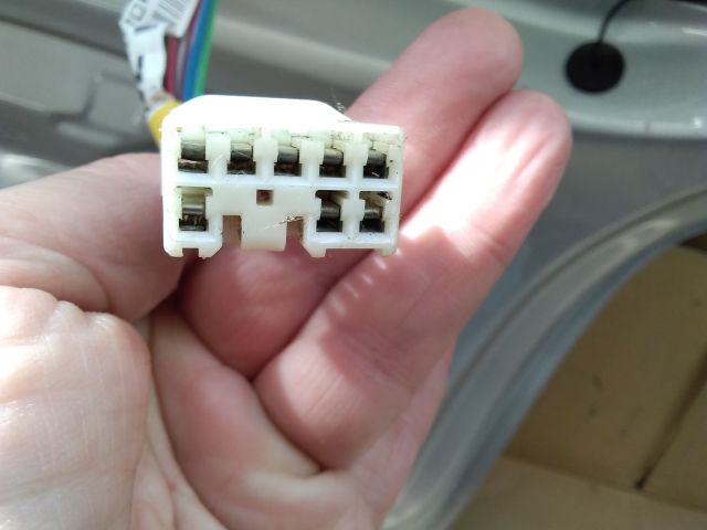 bontott TOYOTA YARIS Csomagtérajtó Kábelköteg