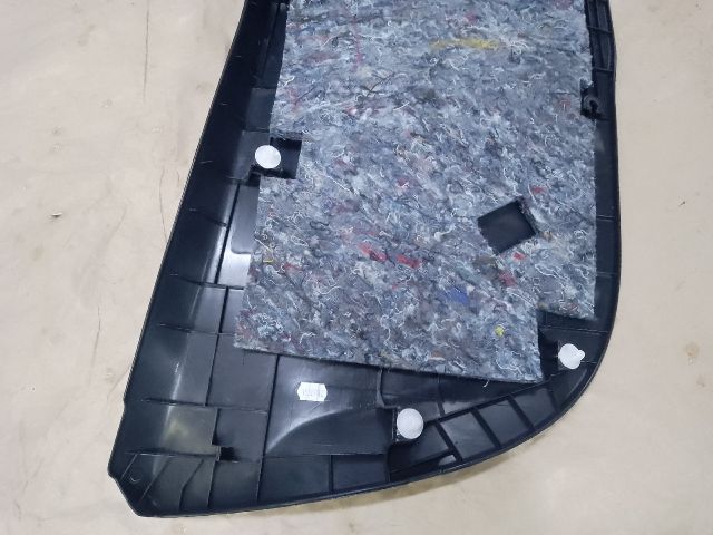 bontott TOYOTA YARIS Csomagtérajtó Kárpit