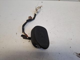 bontott TOYOTA YARIS Csomagtérajtó Kilincs