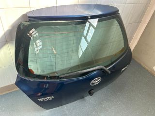 bontott TOYOTA YARIS Csomagtérajtó (Részeivel)