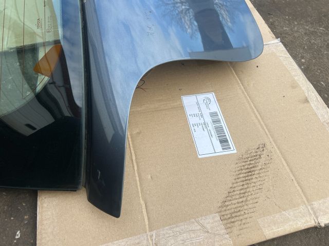 bontott TOYOTA YARIS Csomagtérajtó (Üres lemez)