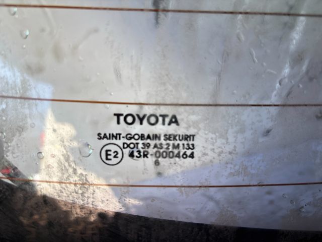 bontott TOYOTA YARIS Csomagtérajtó (Üres lemez)