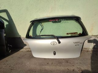 bontott TOYOTA YARIS Csomagtérajtó (Üres lemez)