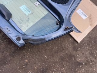 bontott TOYOTA YARIS Csomagtérajtó (Üres lemez)