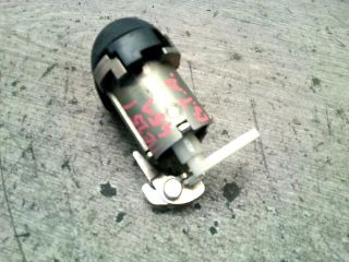 bontott TOYOTA YARIS Csomagtérajtó Zárbetét