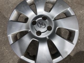 bontott TOYOTA YARIS Dísztárcsa (1 db)