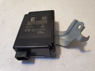 bontott TOYOTA YARIS Elektronika (Magában)