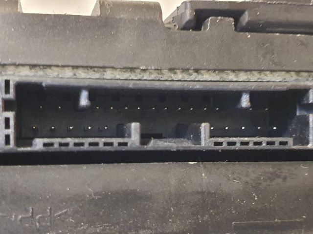 bontott TOYOTA YARIS Elektronika (Magában)