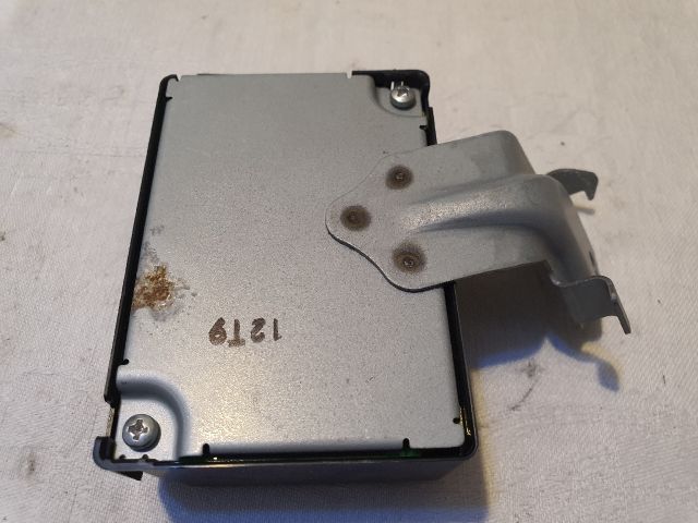 bontott TOYOTA YARIS Elektronika (Magában)