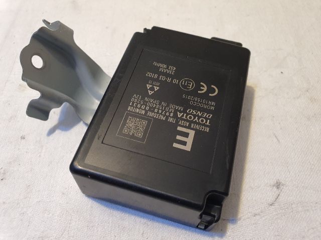 bontott TOYOTA YARIS Elektronika (Magában)