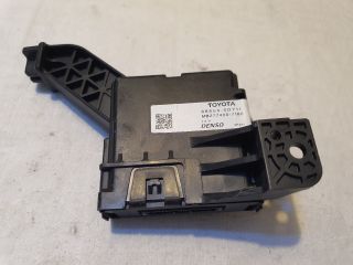 bontott TOYOTA YARIS Elektronika (Magában)