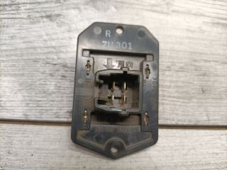 bontott TOYOTA YARIS Előtét Ellenállás Fűtőmotor