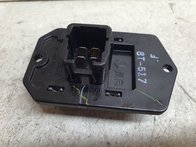 bontott TOYOTA YARIS Előtét Ellenállás Fűtőmotor