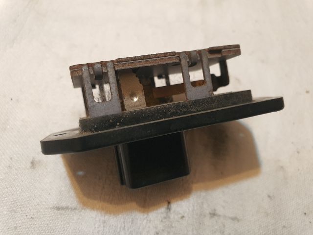 bontott TOYOTA YARIS Előtét Ellenállás Fűtőmotor