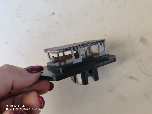 bontott TOYOTA YARIS Előtét Ellenállás Fűtőmotor