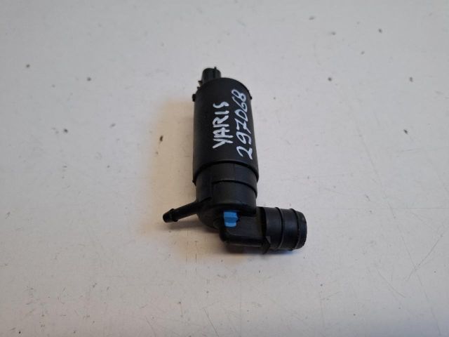 bontott TOYOTA YARIS Első Ablakmosó Szivattyú