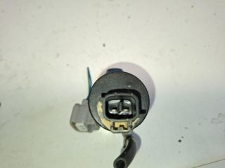 bontott TOYOTA YARIS Első Ablakmosó Szivattyú