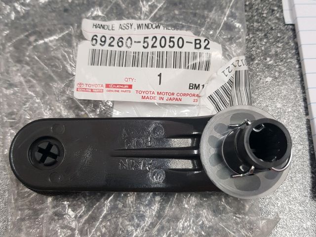 bontott TOYOTA YARIS Első Ablaktekerő Kar