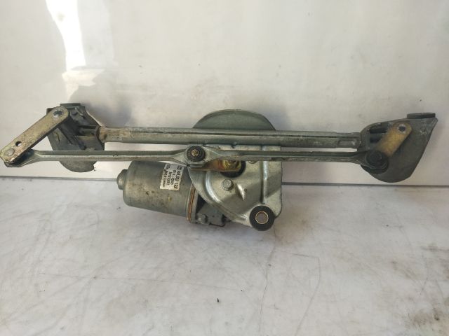 bontott TOYOTA YARIS Első Ablaktörlő Szerkezet Motorral