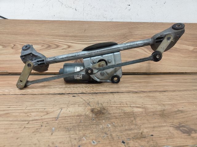 bontott TOYOTA YARIS Első Ablaktörlő Szerkezet Motorral