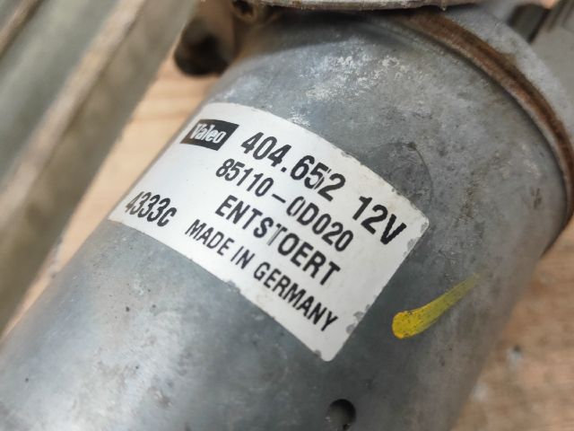 bontott TOYOTA YARIS Első Ablaktörlő Szerkezet Motorral