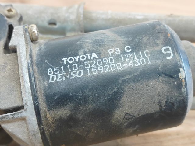bontott TOYOTA YARIS Első Ablaktörlő Szerkezet Motorral