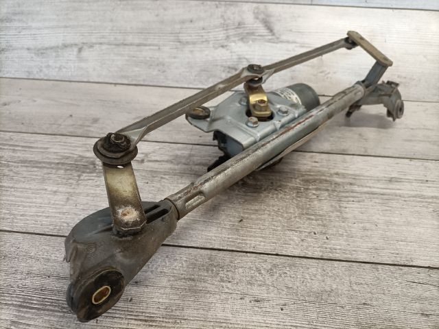 bontott TOYOTA YARIS Első Ablaktörlő Szerkezet Motorral