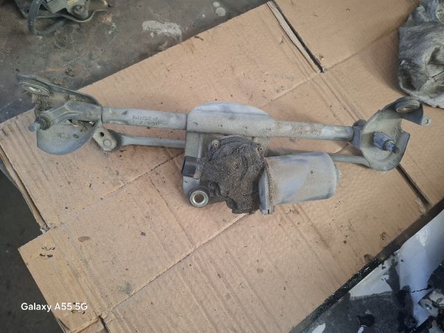 bontott TOYOTA YARIS Első Ablaktörlő Szerkezet Motorral